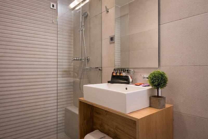 Central City Hotel Hriszí Aktí Haniá Kültér fotó